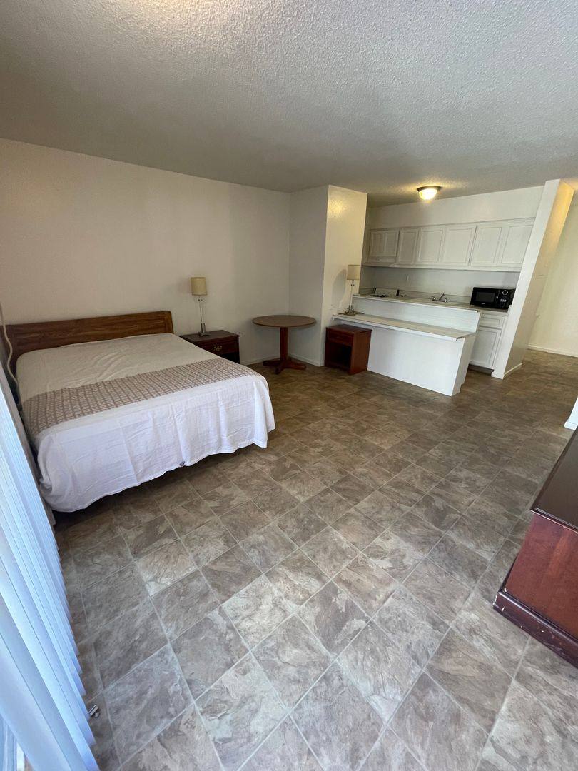 House for rent at 3965 S Las Vegas Blvd, Las Vegas, NV 89119