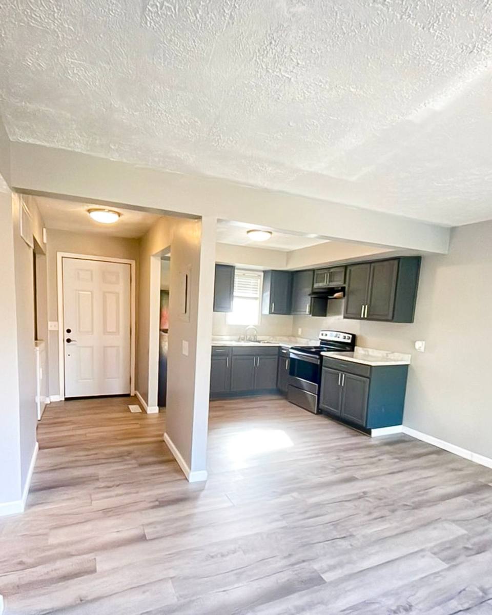 Apartment for rent at 551 Clinic Court, Warsaw, IN 46582