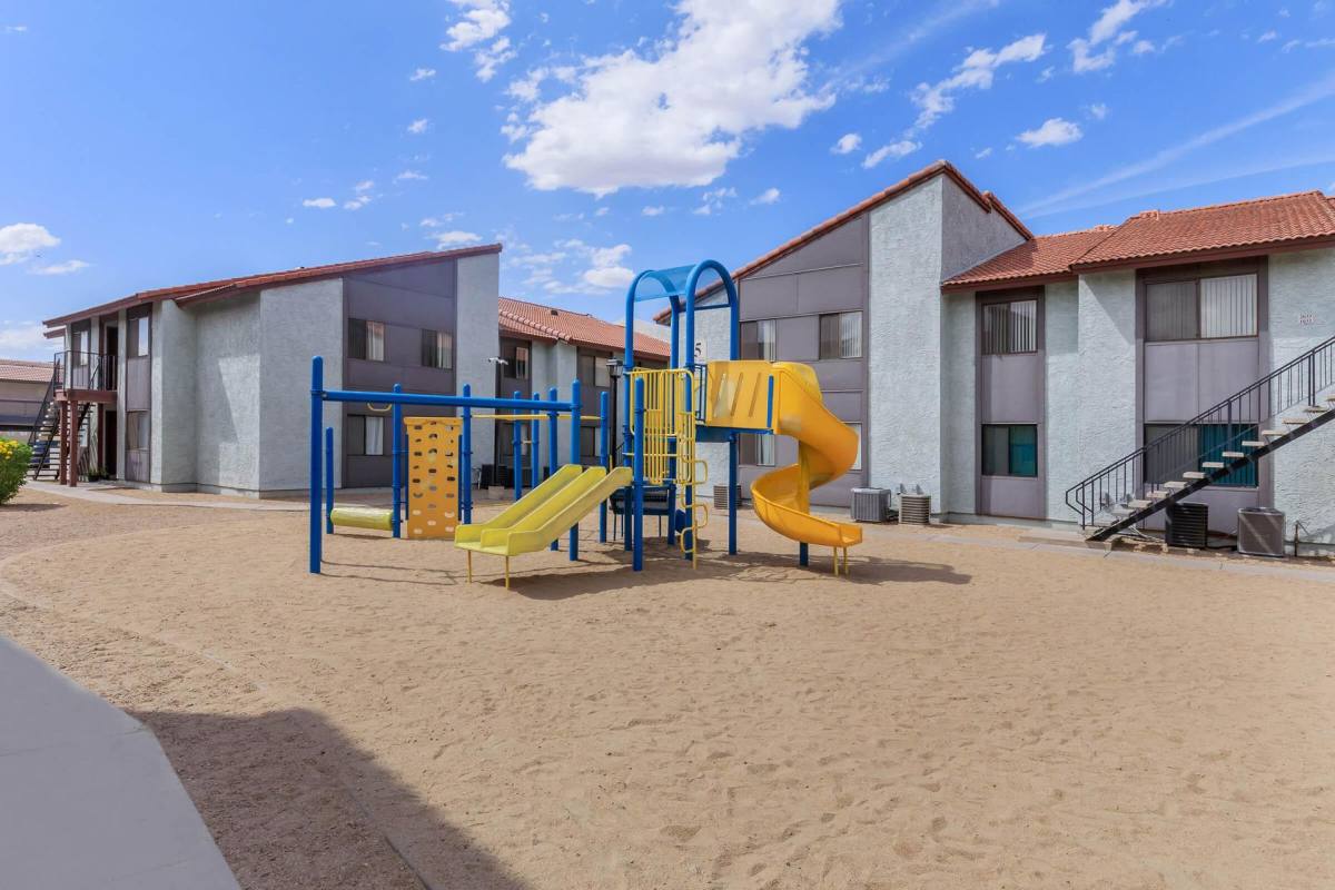 Apartment for rent at 5535 W McDowell Rd, Phoenix, AZ 85035