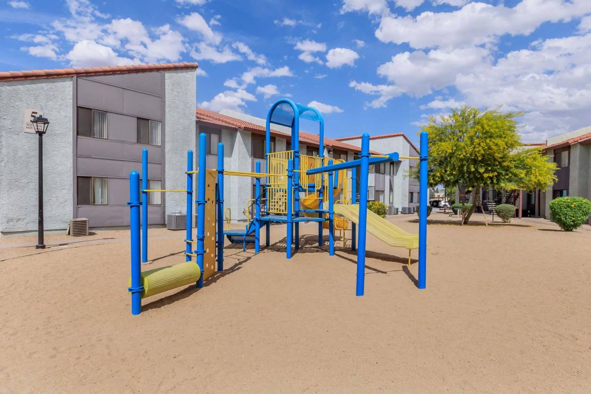 Apartment for rent at 5535 W McDowell Rd, Phoenix, AZ 85035