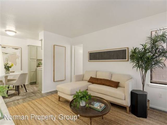 Apartment for rent at 1100 Oak Tree Ave #D11, Norman, OK 73072