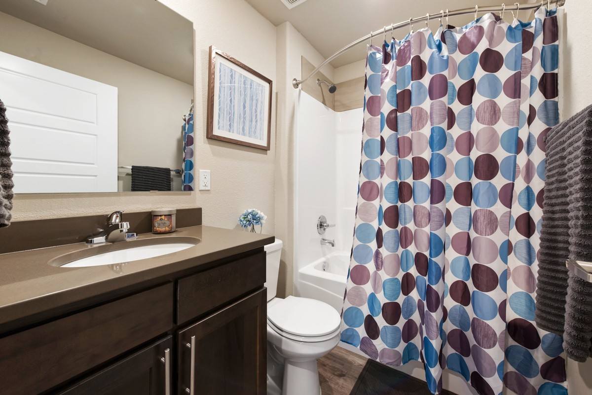 Apartment for rent at 9100 Commerce Dr, De Soto, KS 66018