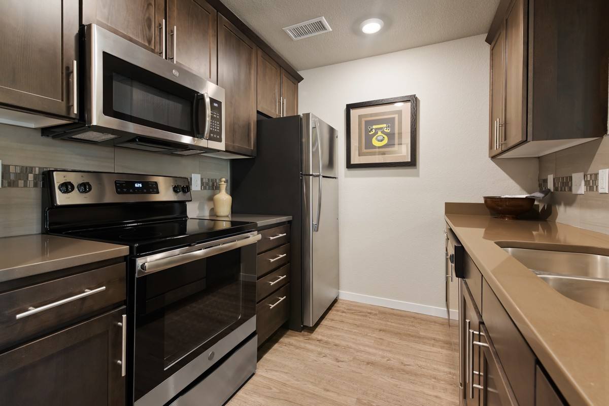 Apartment for rent at 9100 Commerce Dr, De Soto, KS 66018