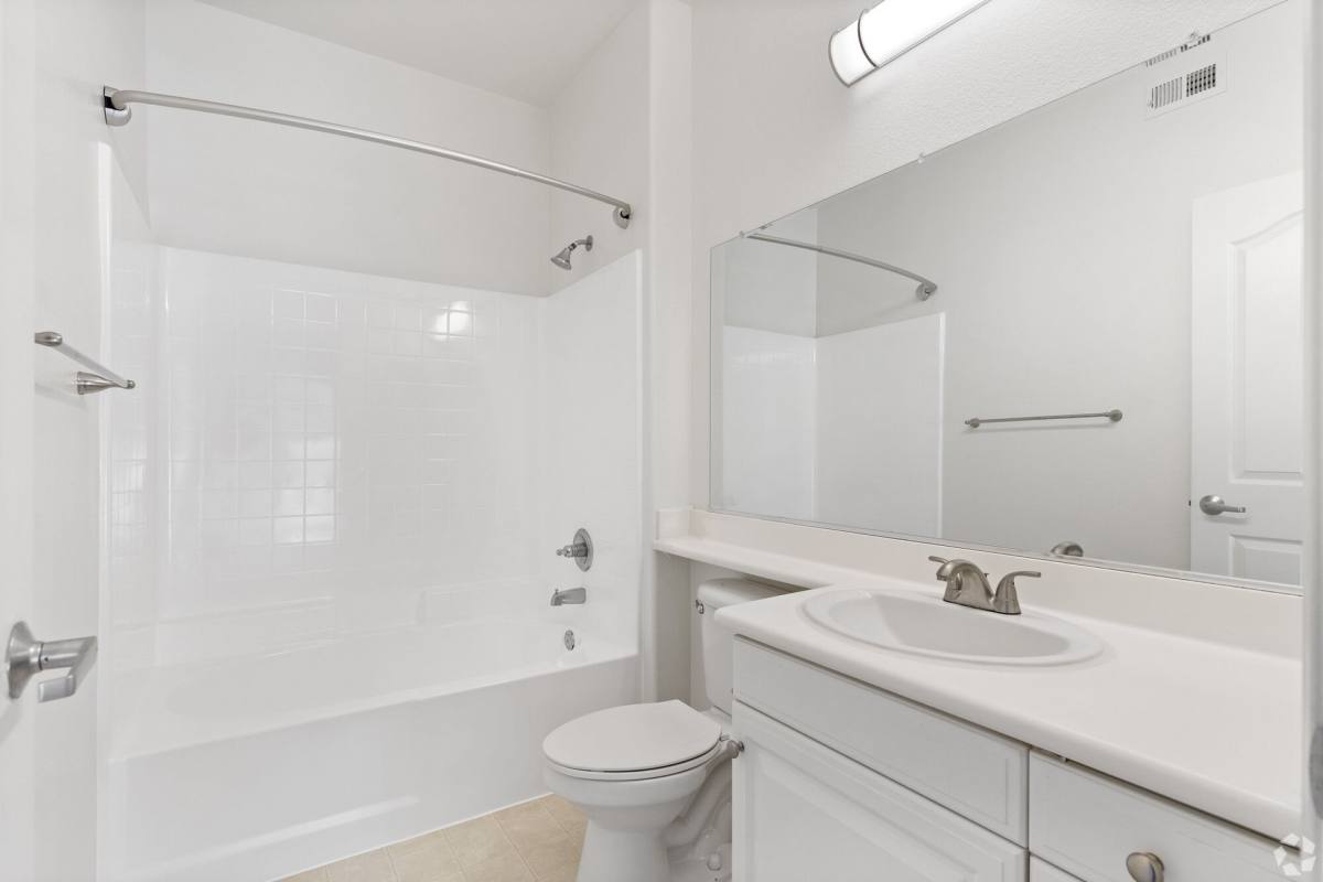 Apartment for rent at 930 Pacific Strand Place, Ventura, CA 93003