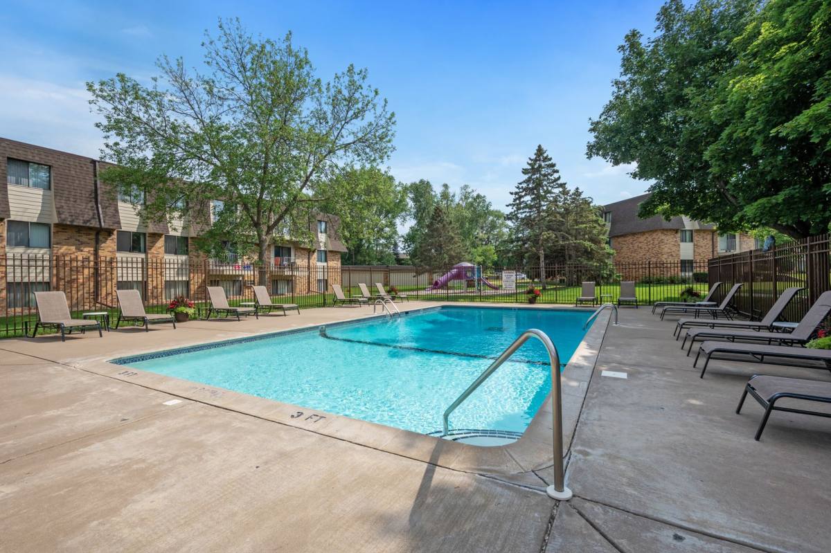 Apartment for rent at 11799 Zea St NW, Minneapolis, MN 55433