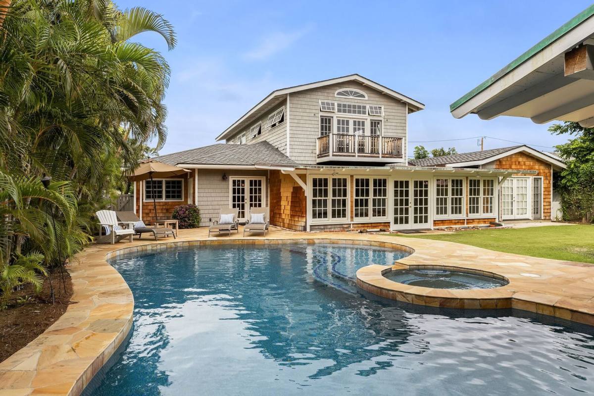 House for rent at 4515 Aukai Ave, Honolulu, HI 96816