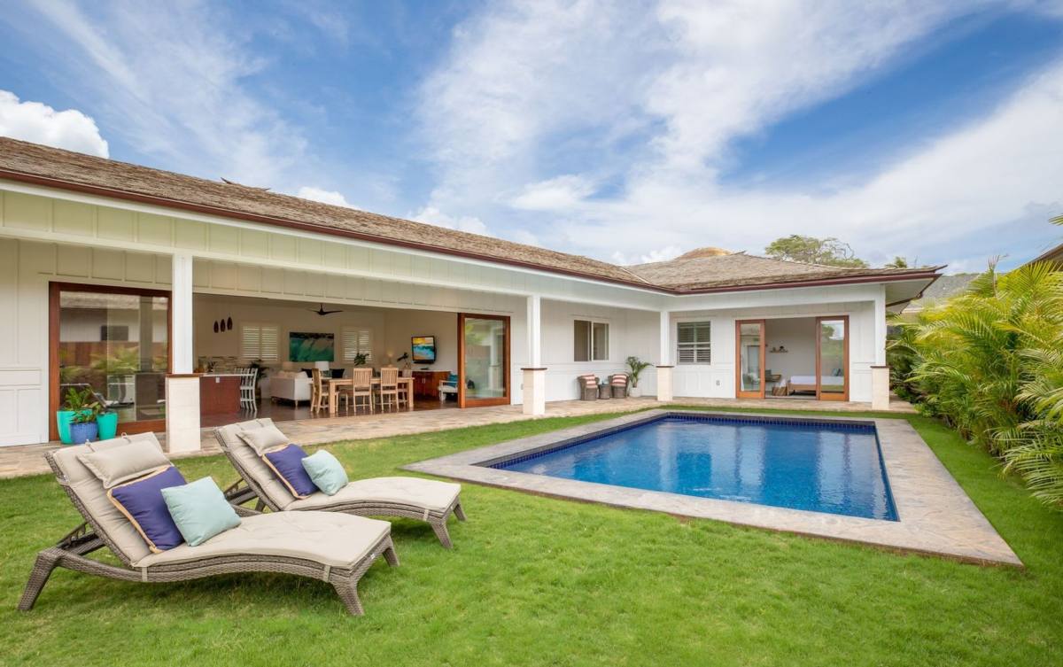 House for rent at 154 Mokumanu Dr, Kailua, HI 96734