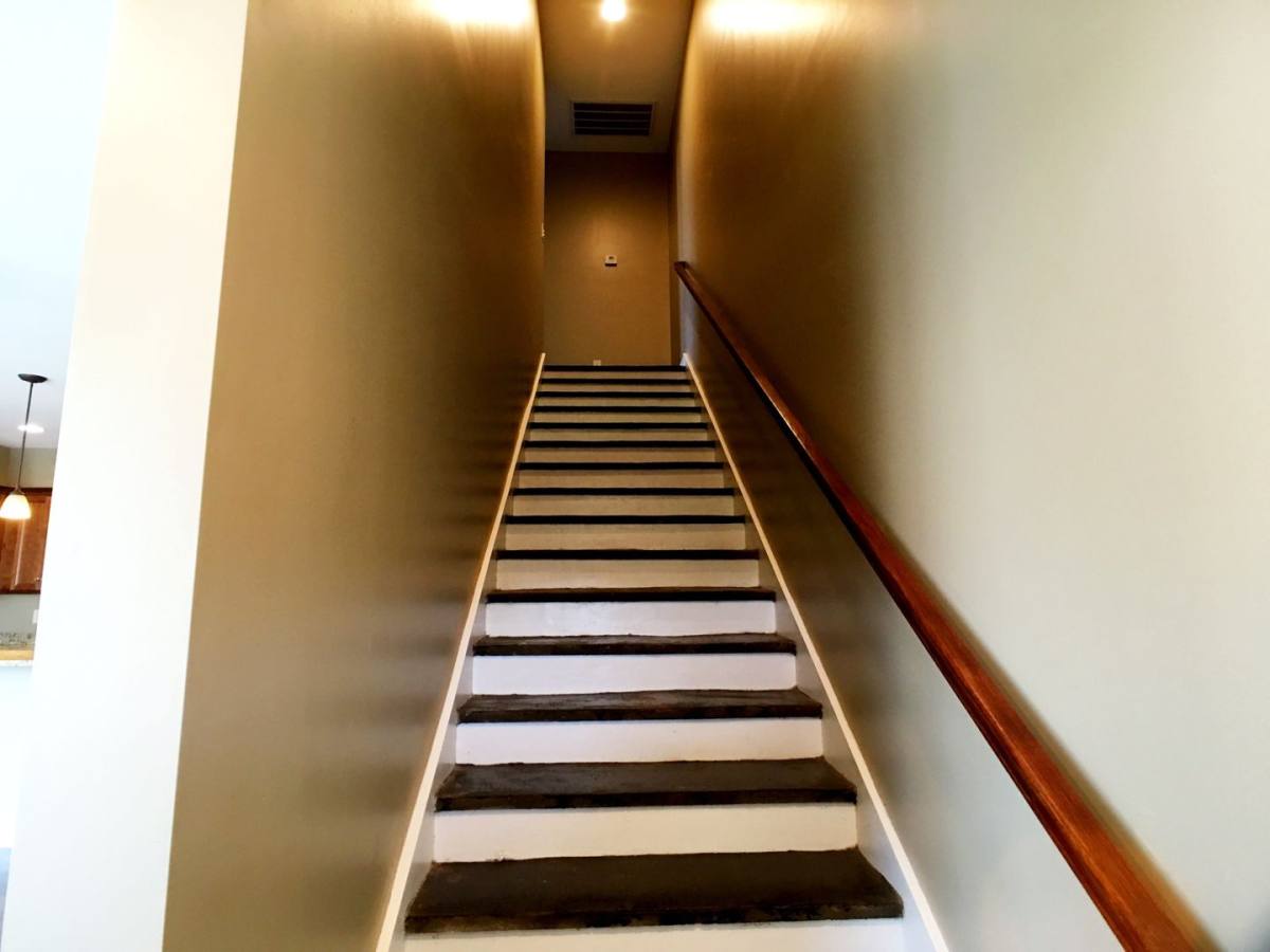 Townhouse for rent at 1726 10th St E, Tuscaloosa, AL 35404