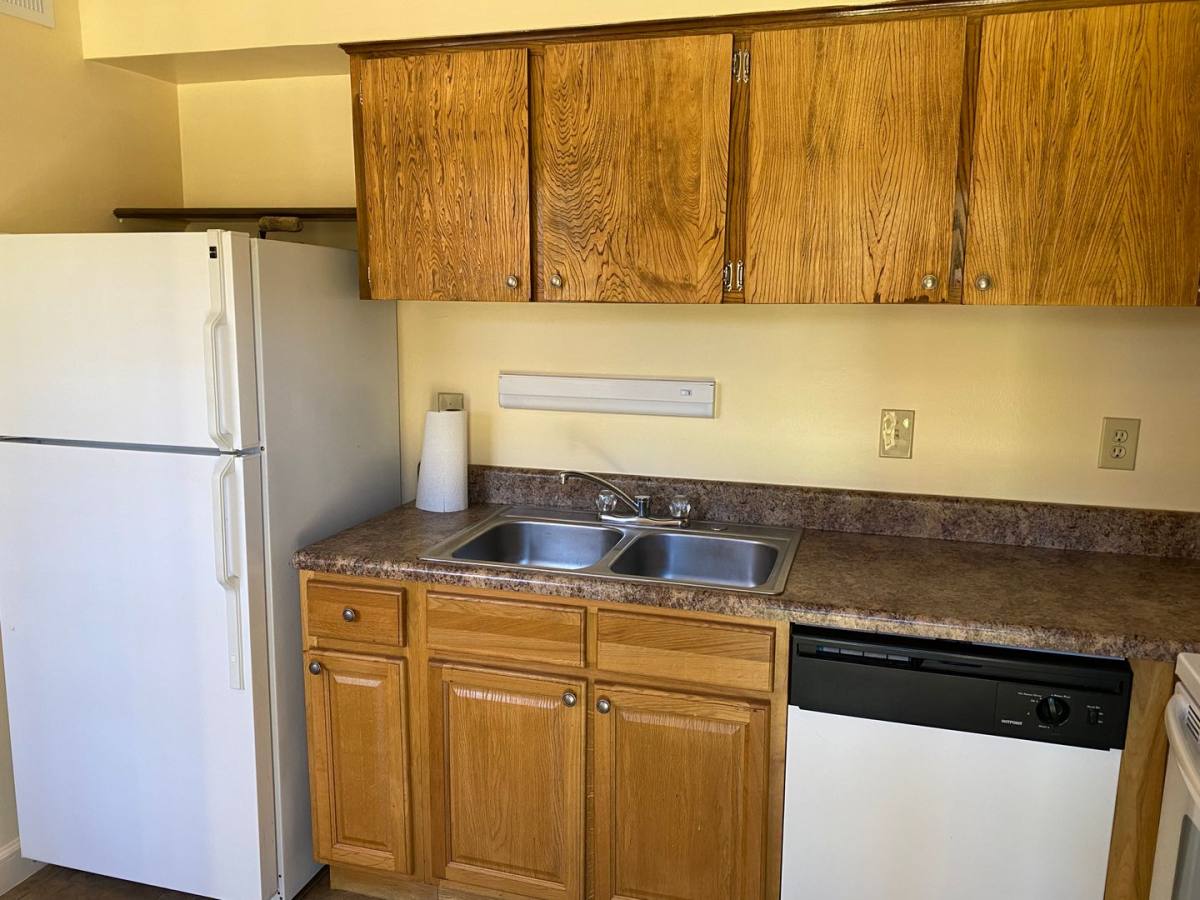 Apartment for rent at 325 S Center St, Collierville, TN 38017