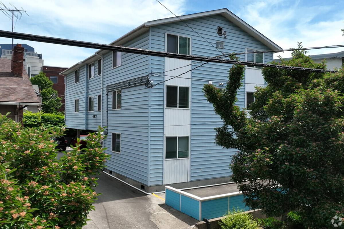 Apartment for rent at 4244 8th Ave NE, Seattle, WA 98105