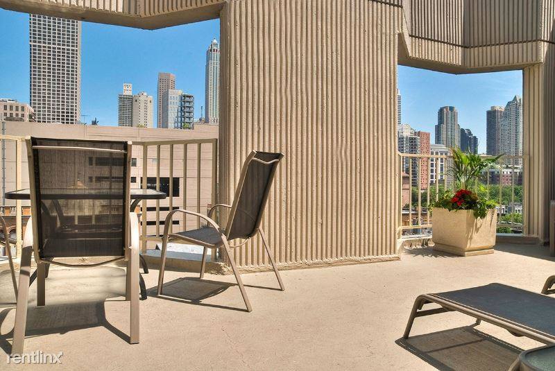 1001 N Lasalle 807, Chicago, IL 60610 Apartment For Rent