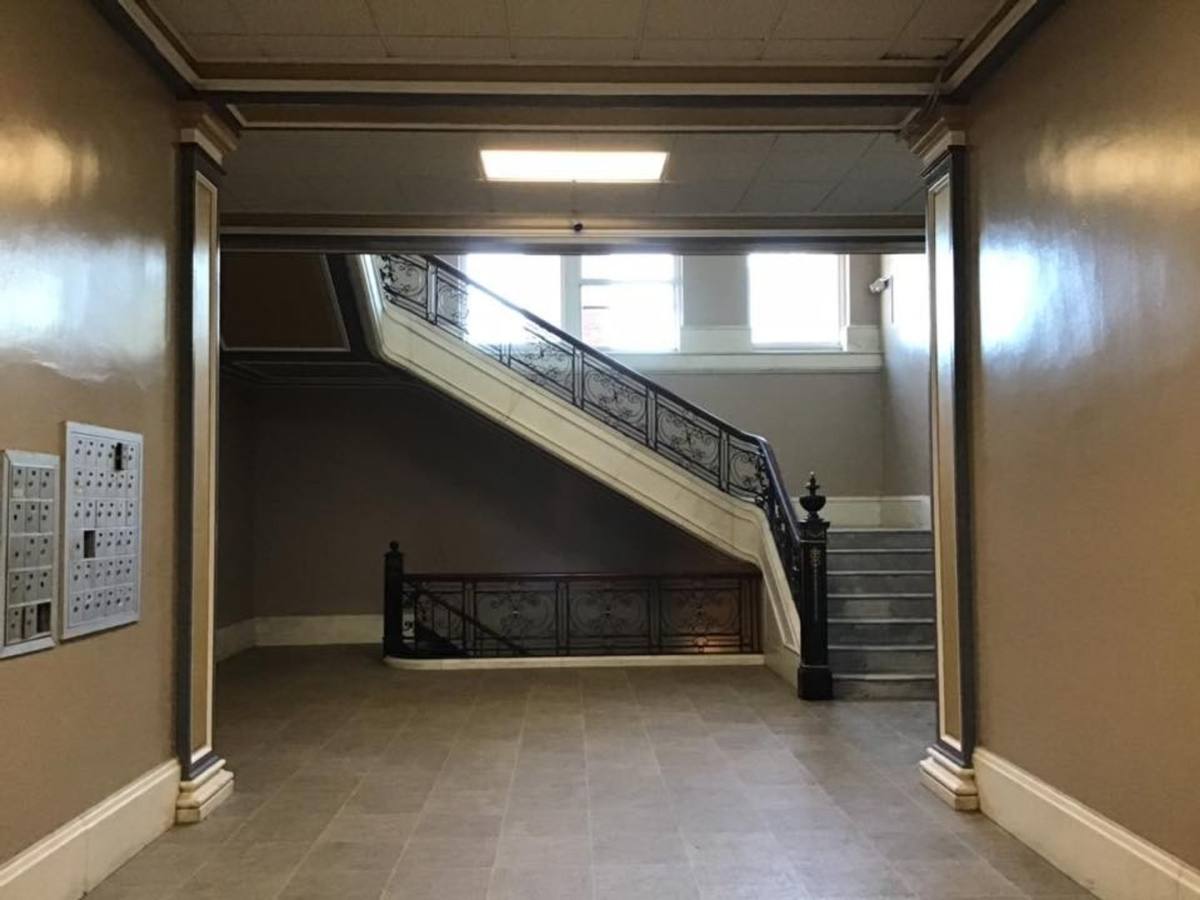 Apartment for rent at 1506-08 Whitesboro St, Utica, NY 13502