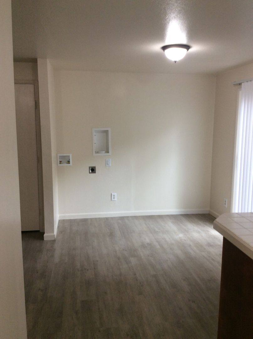 Apartment for rent at 12713 SE Powell Blvd, Portland, OR 97236