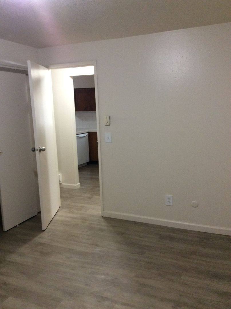 Apartment for rent at 12713 SE Powell Blvd, Portland, OR 97236