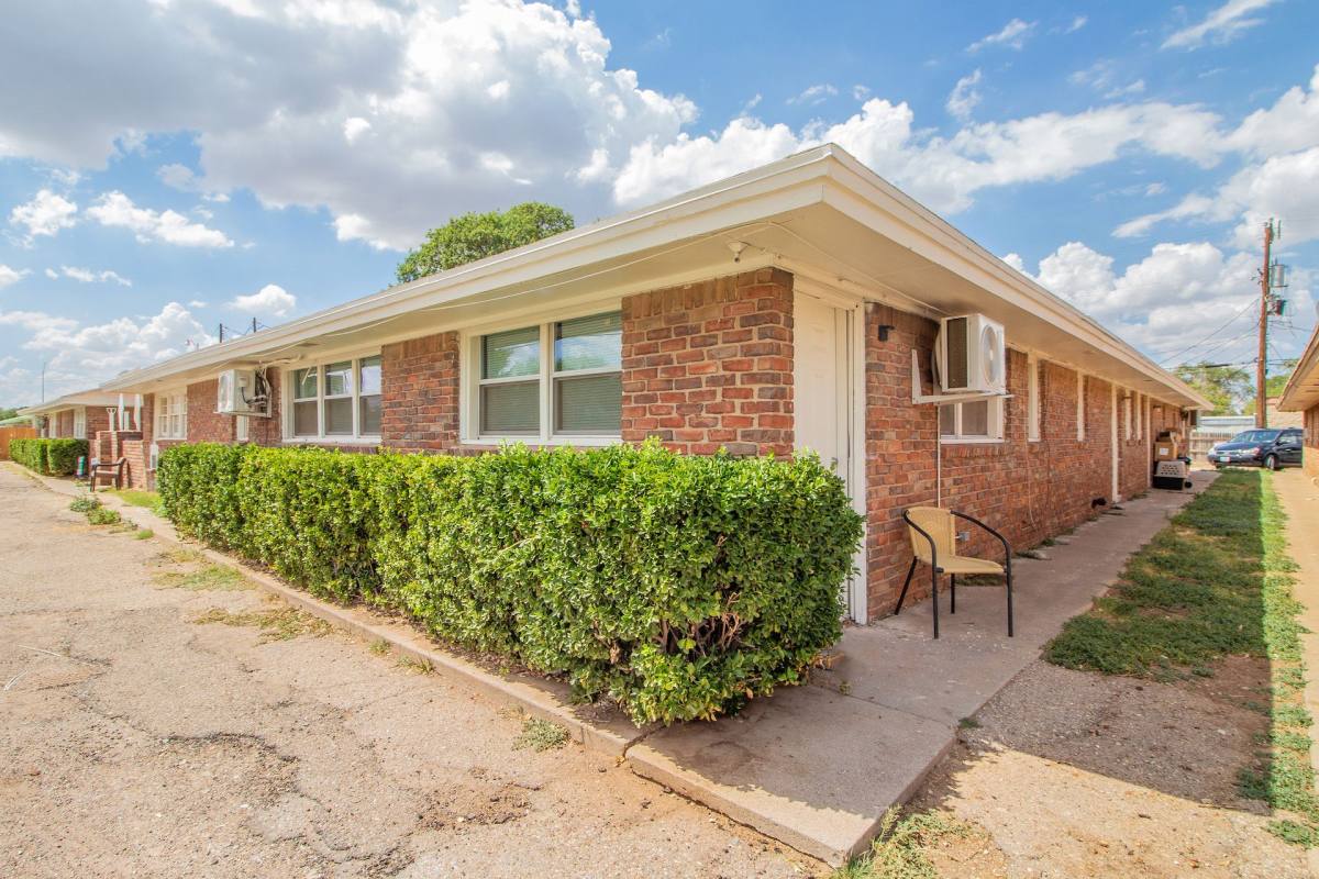 Apartment for rent at 1610 45th St, Lubbock, TX 79412