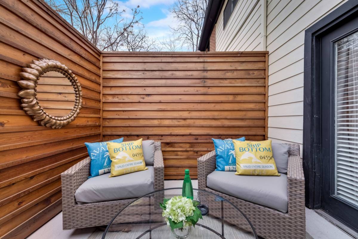 The Ivy, 5303 E Side Ave, Dallas, TX 75214 - Condo for Rent - Image 4