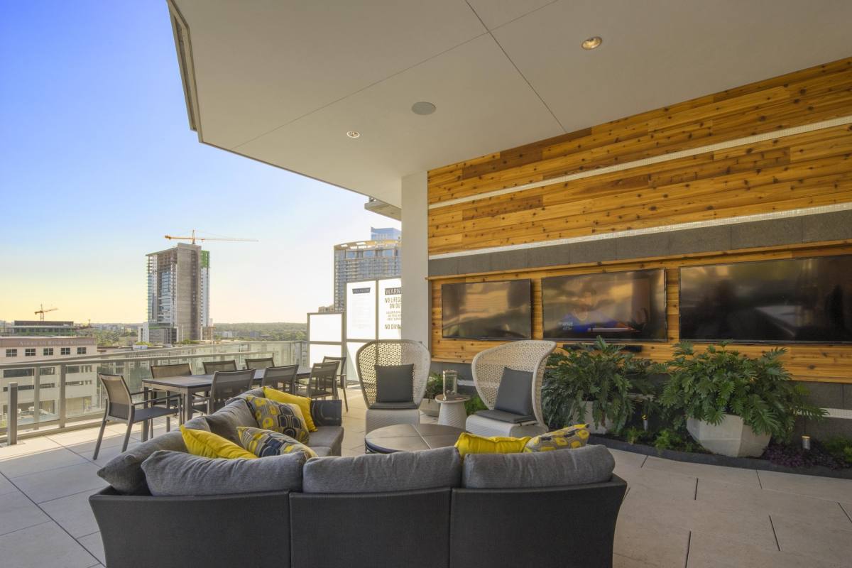 Apartment for rent at 614 W 7th St #B3-27, Austin, TX 78701