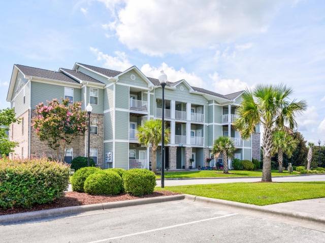 Apartment for rent at 400 Charleston Lane #C12, Jacksonville, NC 28546