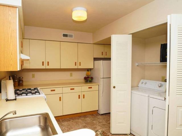Apartment for rent at 6101 Cornwallis Dr #E21, Fort Wayne, IN 46804