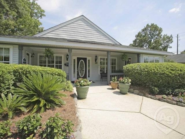 Apartment for rent at 2274 Ashley River Rd #E31, Charleston, SC 29414