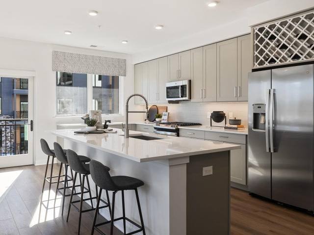 Apartment for rent at 1000 Executive Dr #E22, West Orange, NJ 07052