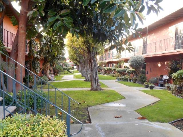 Apartment for rent at 16072 Springdale St #E32, Huntington Beach, CA 92649