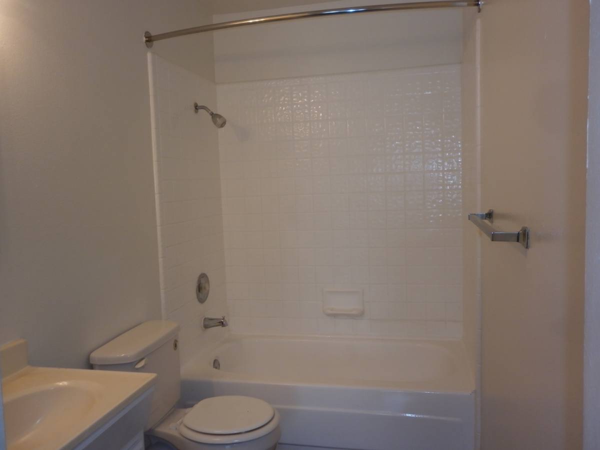 Apartment for rent at 1000 Pacheco Rd, Bakersfield, CA 93307