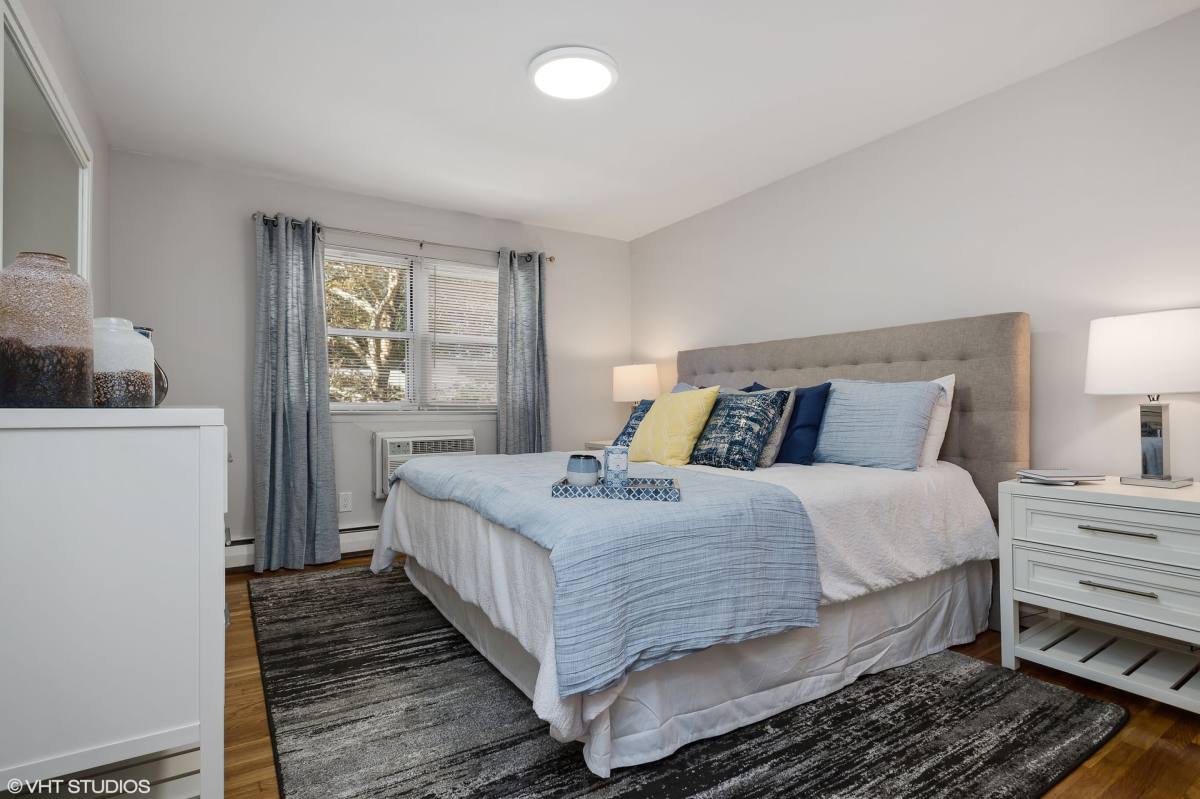 Apartment for rent at 145 A Grandview Ave, Edison, NJ 08837