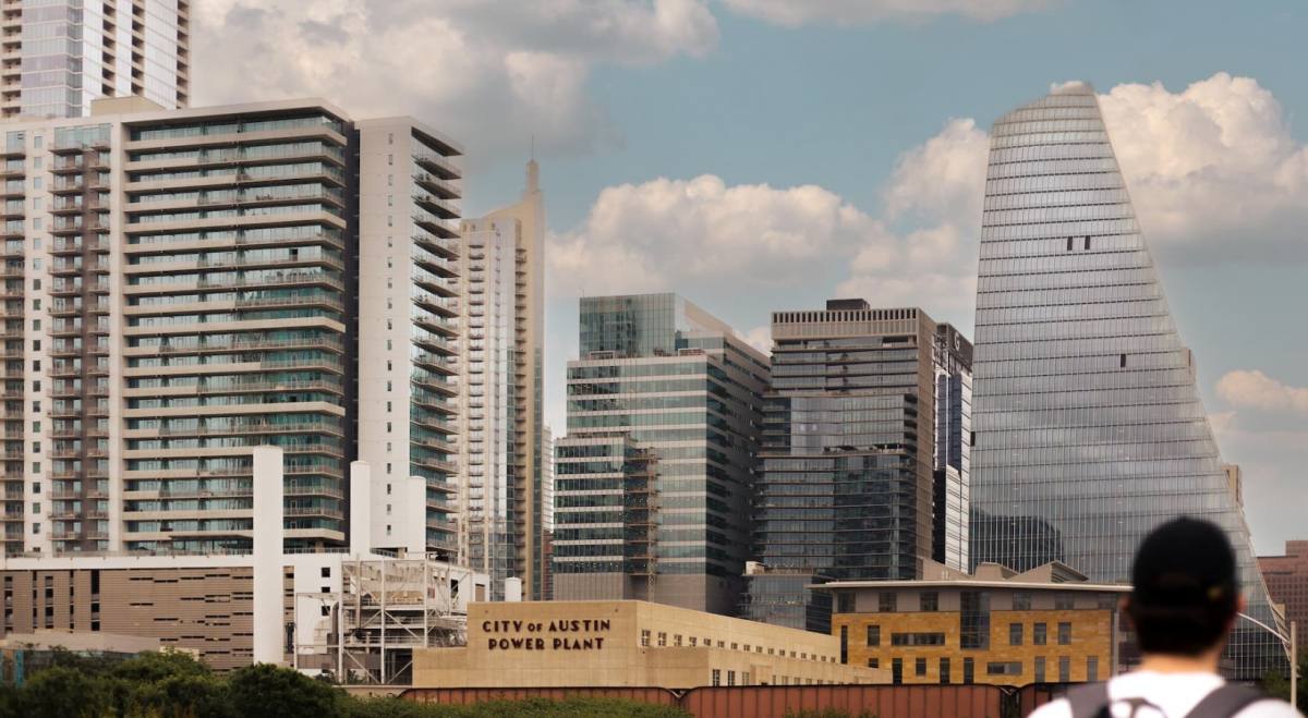 Apartment for rent at 826 W 12th St #B7-67, Austin, TX 78701
