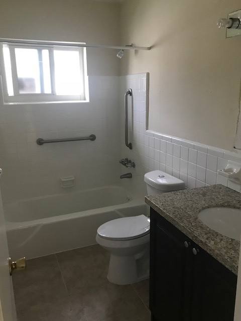 Apartment for rent at 5971 NW 16th Place, Fort Lauderdale, FL 33313