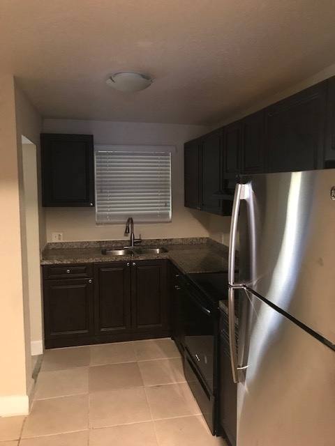 Apartment for rent at 5941 NW 16th Place, Fort Lauderdale, FL 33313