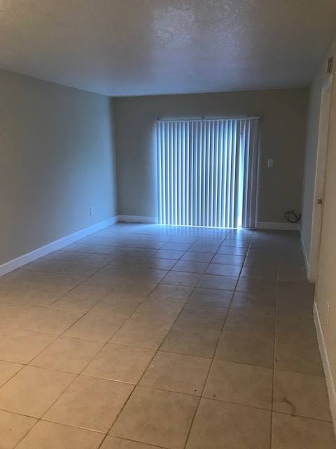 Apartment for rent at 5941 NW 16th Place, Fort Lauderdale, FL 33313