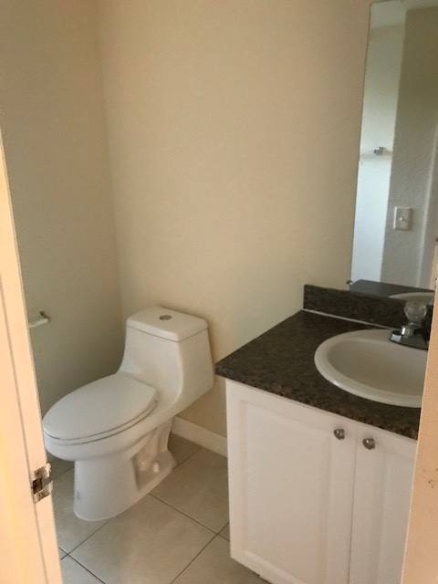 Apartment for rent at 5941 NW 16th Place, Fort Lauderdale, FL 33313