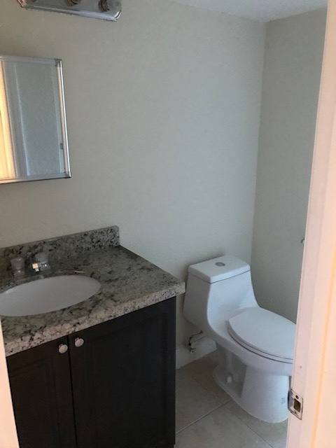 Apartment for rent at 5941 NW 16th Place, Fort Lauderdale, FL 33313
