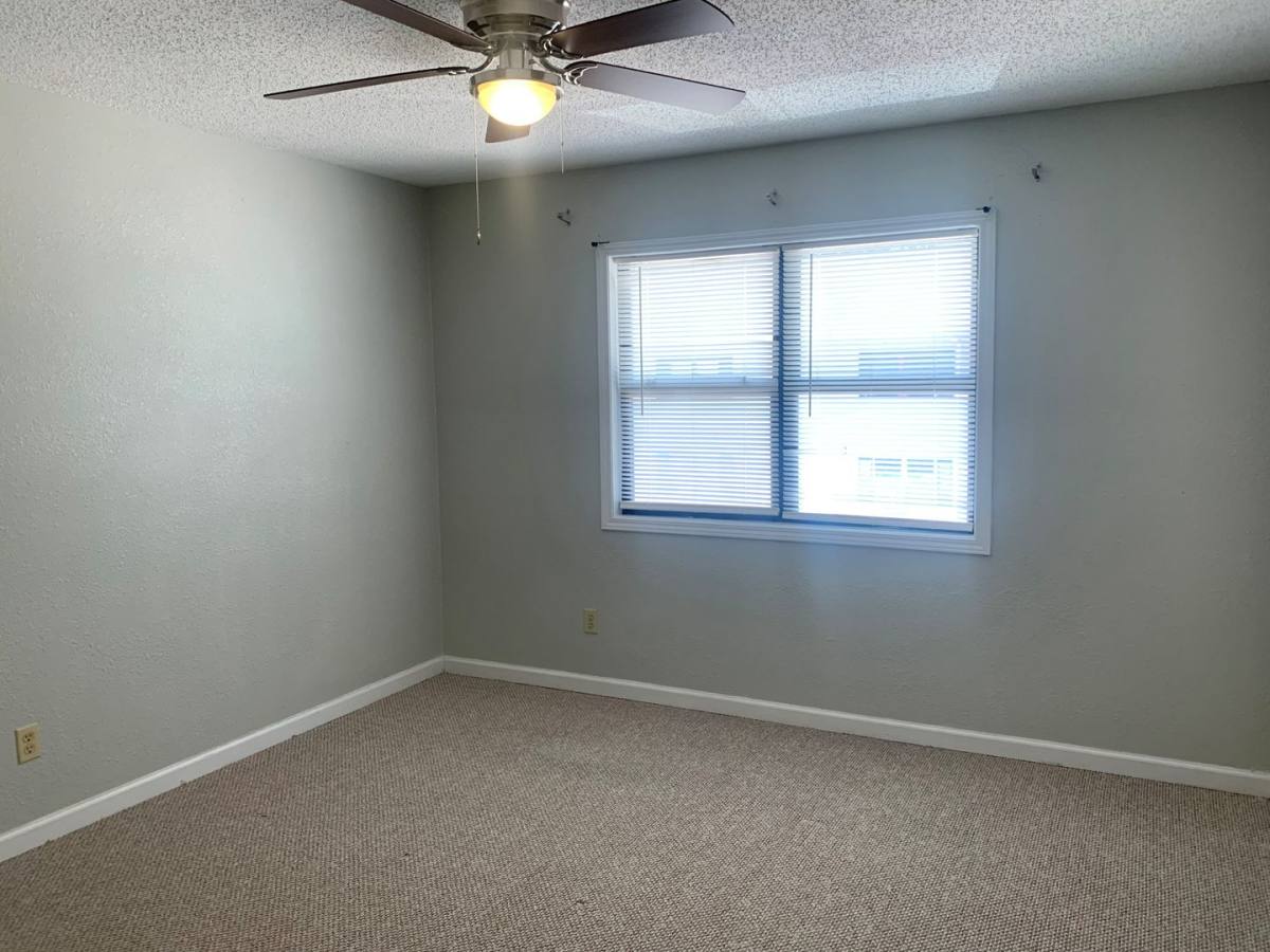 Apartment for rent at 612 Historic Route 66, Waynesville, MO 65583