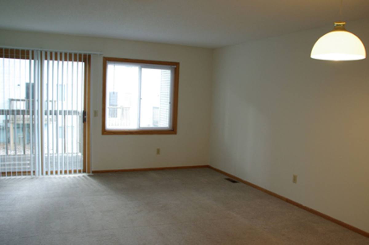 Townhouse for rent at 2457-2647 Cole Ave SE, Minneapolis, MN 55414