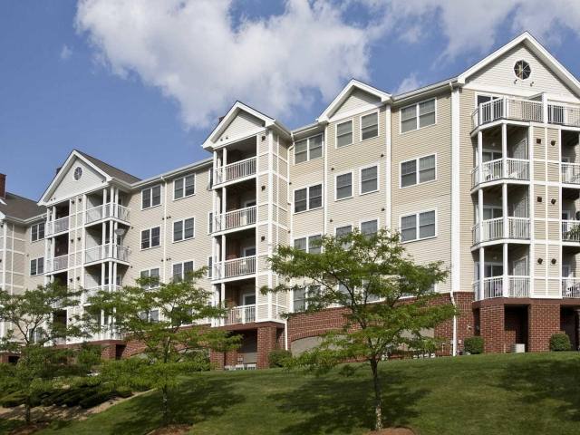 Apartment for rent at 790 Willard St #E12, Quincy, MA 02169