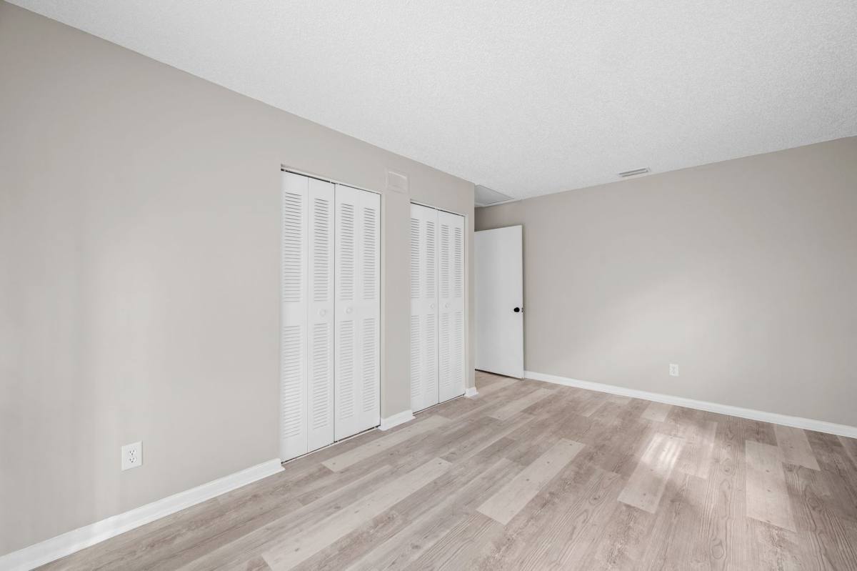 Apartment for rent at 1505 40th Ave, Vero Beach, FL 32960