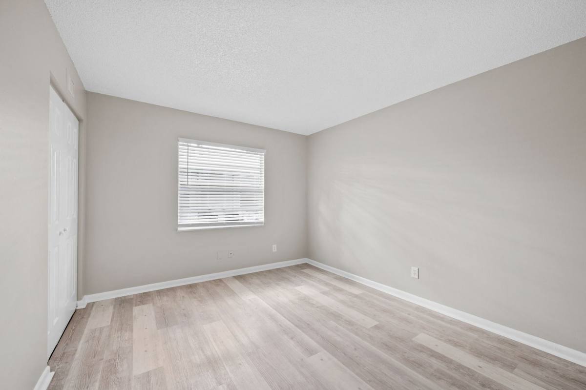 Apartment for rent at 1505 40th Ave, Vero Beach, FL 32960
