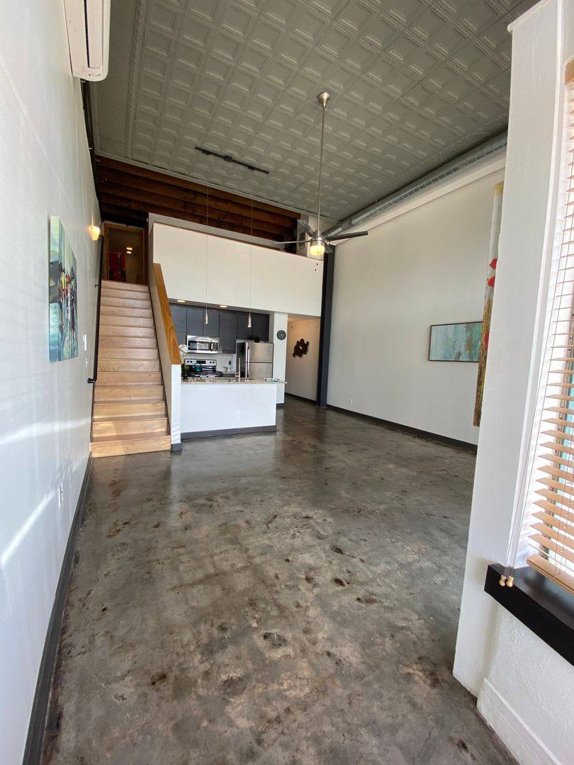Apartment for rent at 401 S Elgin Ave, Tulsa, OK 74120