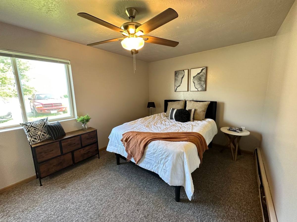 Apartment for rent at 1405 Seneca St, Storm Lake, IA 50588