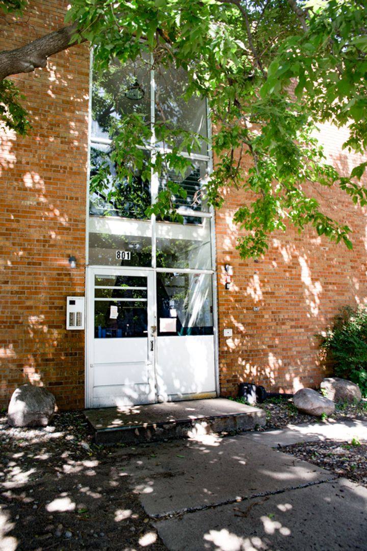 Apartment for rent at 801 University Ave SE, Minneapolis, MN 55414
