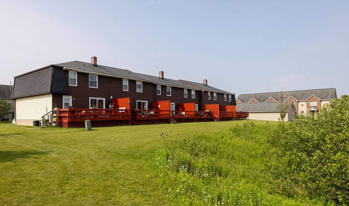 Townhouse for rent at 2255 Center Terrace, Grand Island, NY 14072