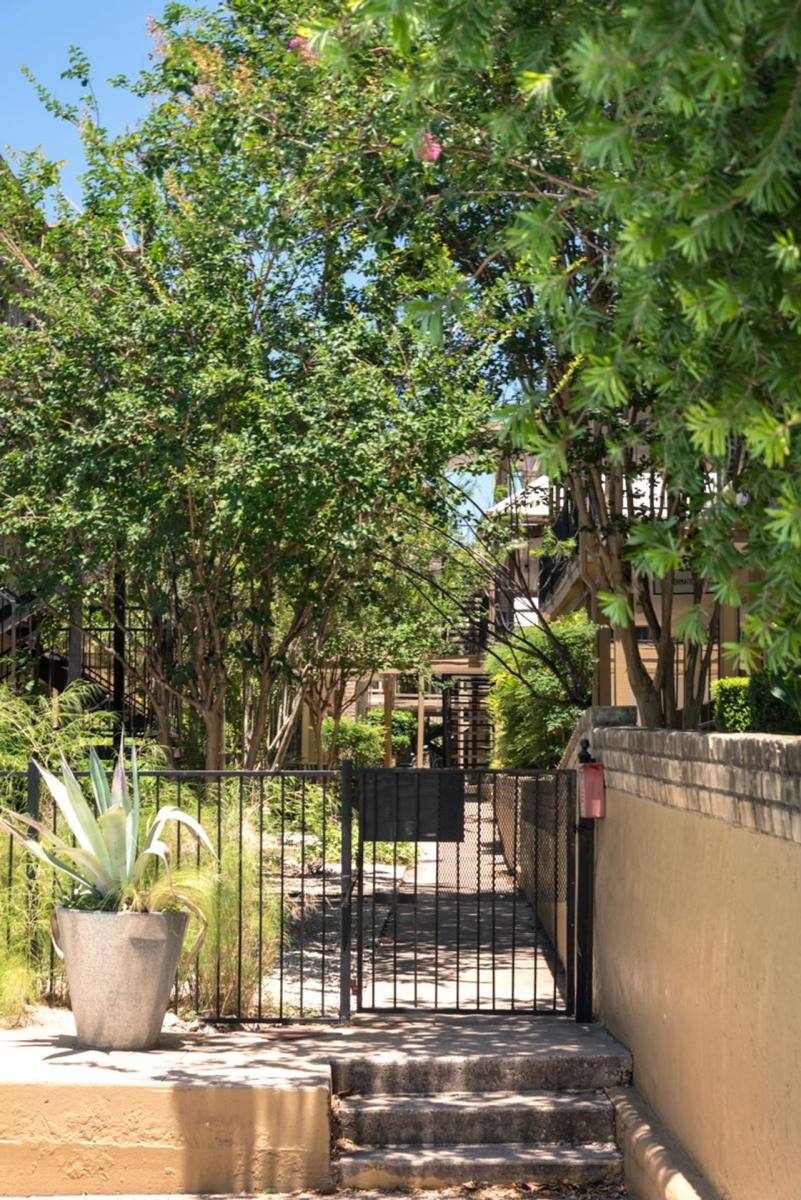 Apartment for rent at 4505 Duval St, Austin, TX 78751
