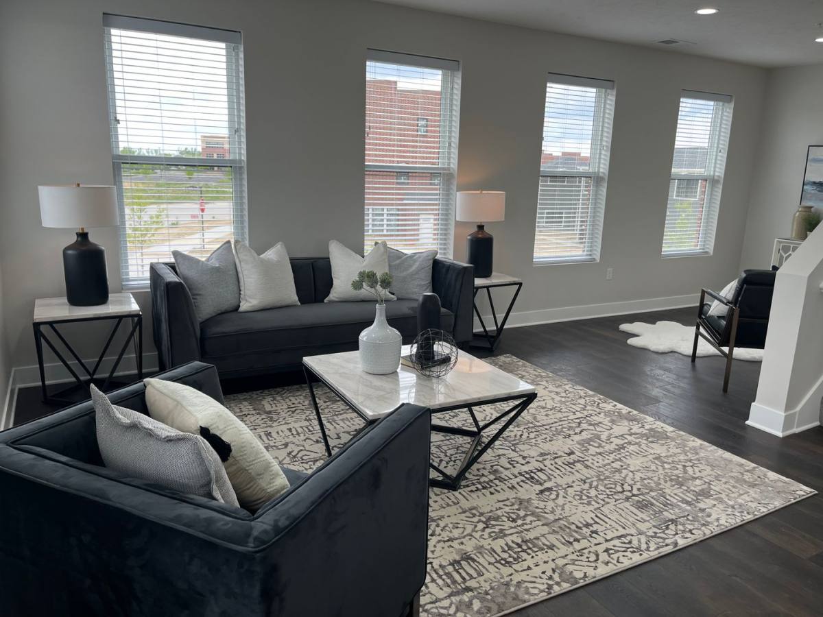 Apartment for rent at 6108 Coventry Dr, Elkhorn, NE 68022