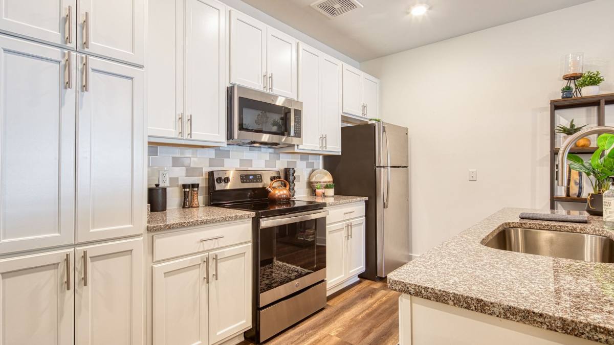 Apartment for rent at 1000 Hallstead Blvd, Suffolk, VA 23434