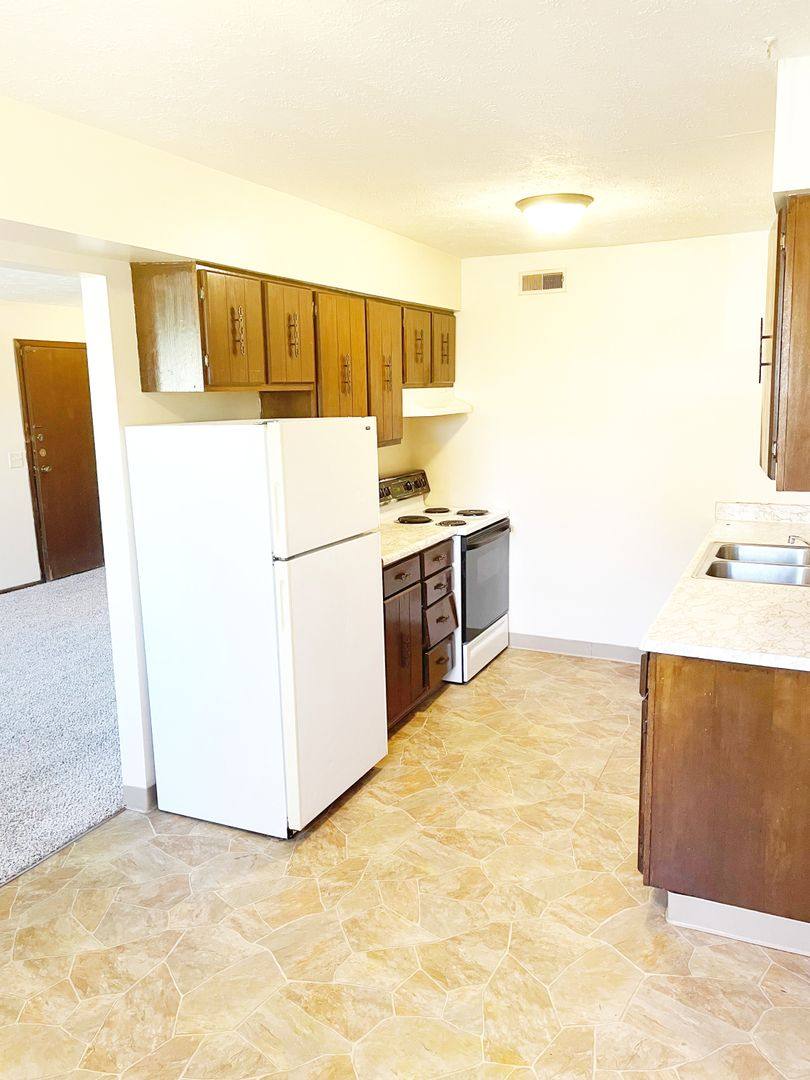 Villas De Amor, 3102-3126 S 69th Ave, Omaha, NE 68106 - Apartment for Rent - Image 10