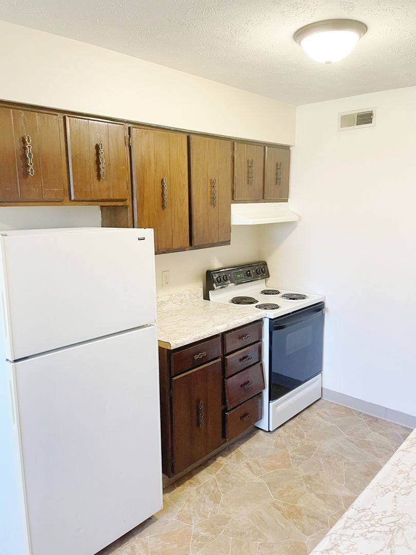 Villas De Amor, 3102-3126 S 69th Ave, Omaha, NE 68106 - Apartment for Rent - Image 9