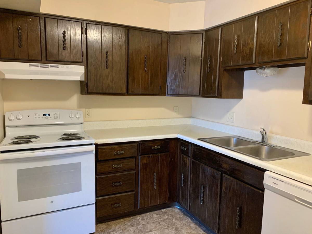 Villas De Amor, 3102-3126 S 69th Ave, Omaha, NE 68106 - Apartment for Rent - Image 3