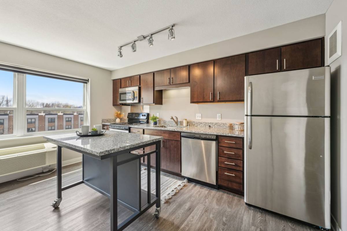 Townhouse for rent at Spectrum & Townhomes, 815 SE 9th Ave, Minneapolis, MN 55414